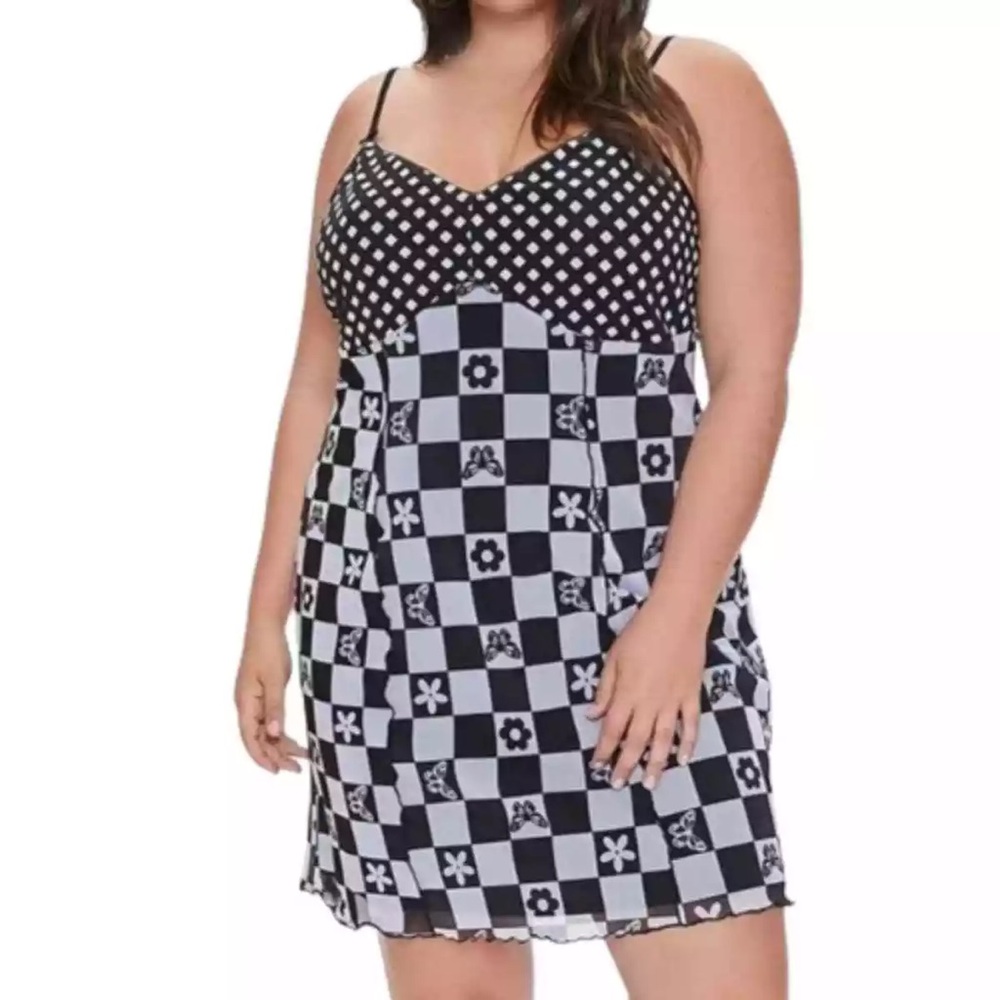 NWOT Forever 21+ Butterfly & Flower Mesh Bodycon Dress